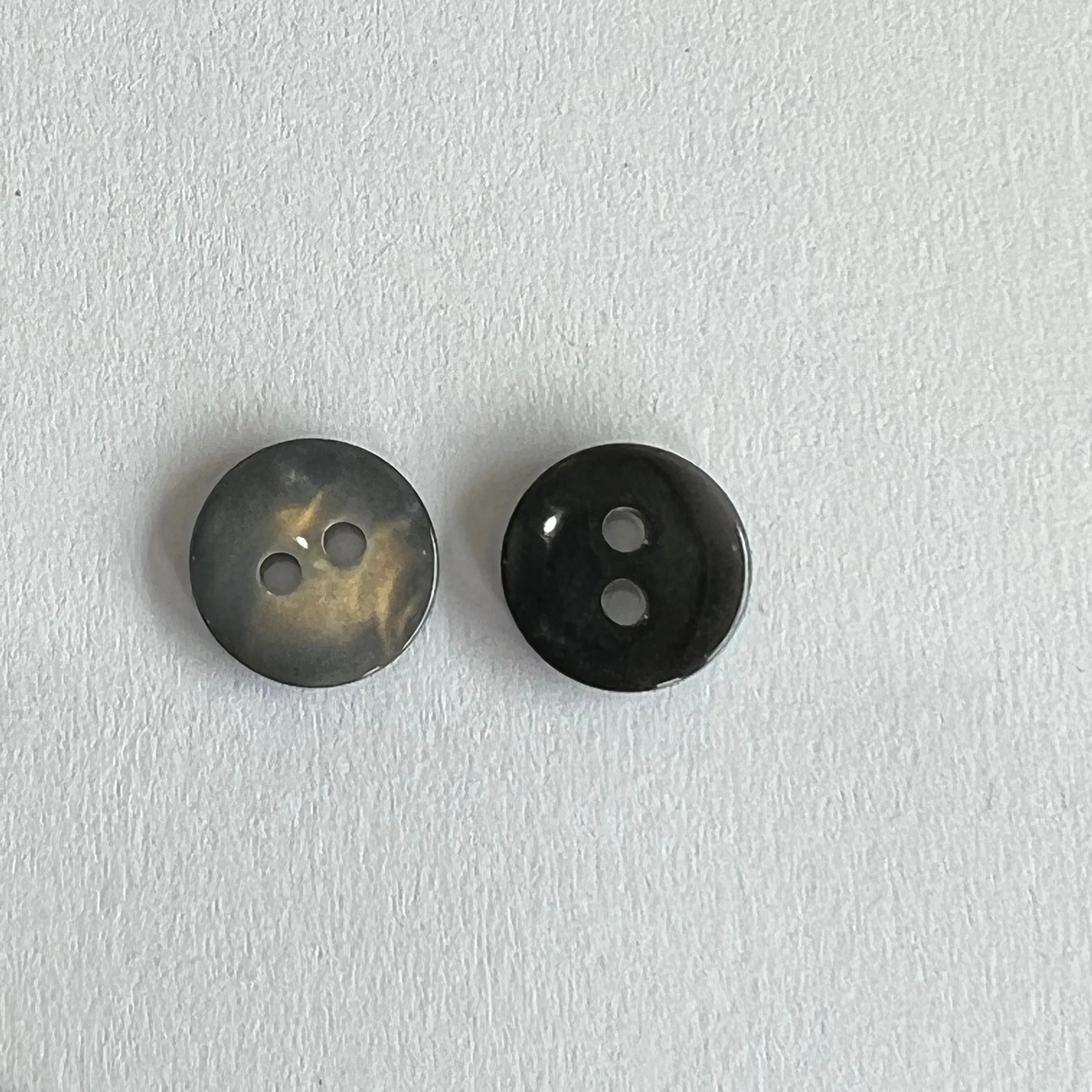 Grey / 2 Hole / Polyester